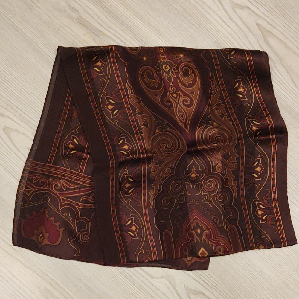 Liz Claiborne Brown and Gold Scarf